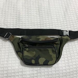 Fanny Pack